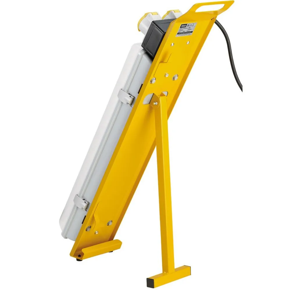 Defender E709278 LED Floor Light + Twin Power Take-Off, 2ft