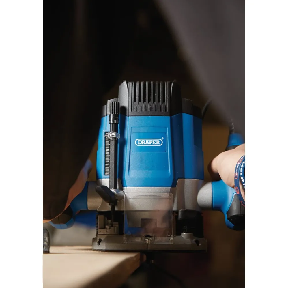 230V Variable Speed Router, 1/4", 1200W